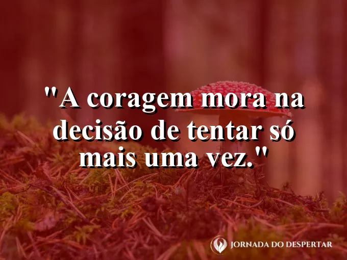 Atleta amarrando as sapatilhas para um novo treino de maratona.