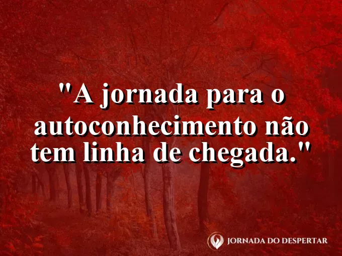 Estrada sinuosa que desaparece no horizonte.