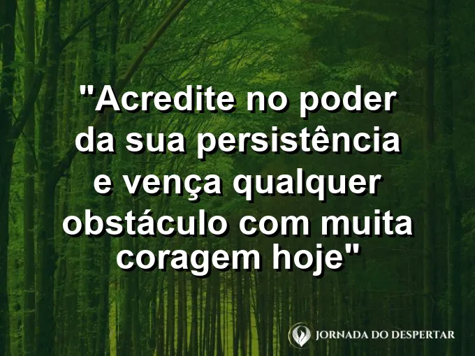 Formiga carregando um pequeno graveto em um caminho de terra iluminado pelo sol forte hoje.