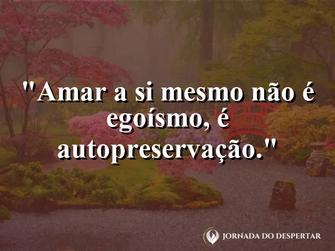 Alguém regando um vaso de flores que está em seu próprio colo.