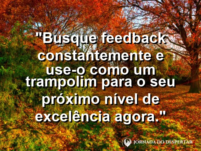 Uma pessoa saltando de um trampolim em direção a uma piscina de águas cristalinas sob um céu azul.