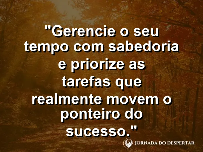 Um relógio de pulso clássico e elegante sobre uma agenda aberta com metas claras e bem definidas escritas com caneta tinteiro.