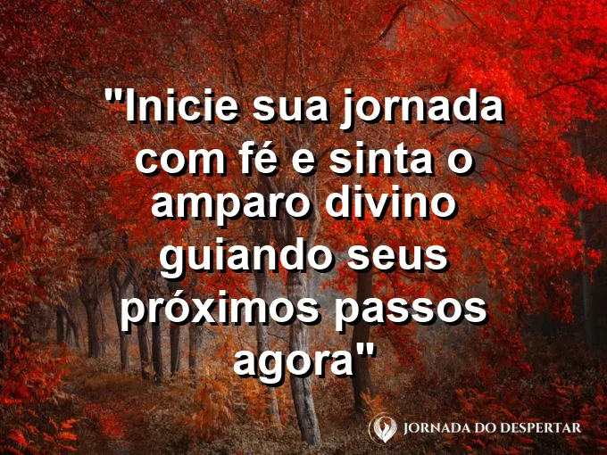 Mãos postas em um momento de silêncio e luz em frente a uma janela ensolarada e muito calma.