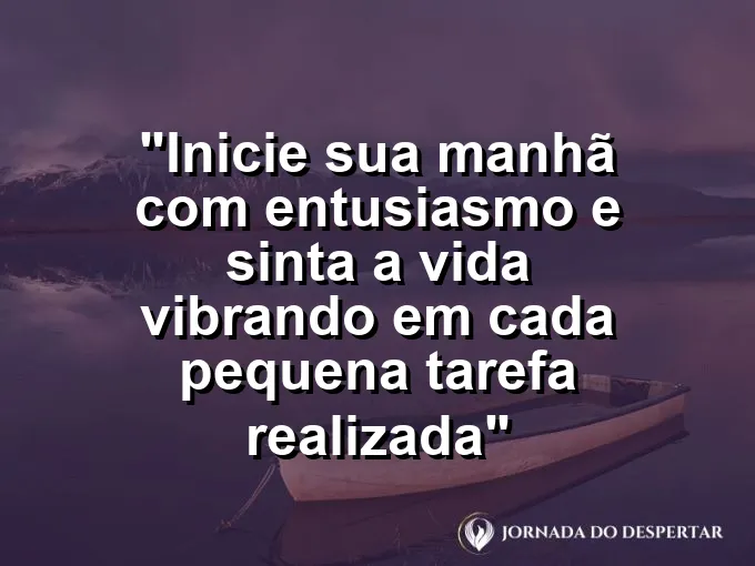 Mãos de um artesão trabalhando com argila sob a luz natural que vem de uma grande janela.
