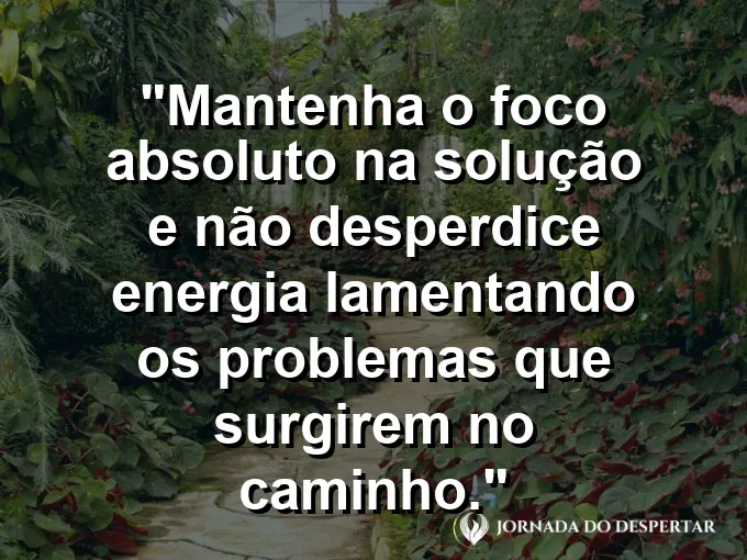 Uma bússola dourada sobre um mapa antigo indicando a direção correta para um destino seguro e muito próspero.