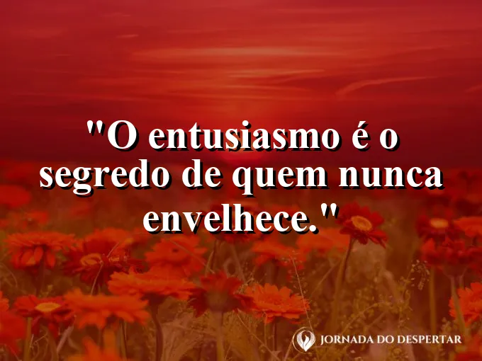 Pessoa rindo com vitalidade em um ambiente ensolarado.