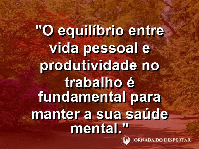 Uma balança de madeira equilibrando perfeitamente uma planta verde e um relógio de mesa clássico em um fundo limpo.