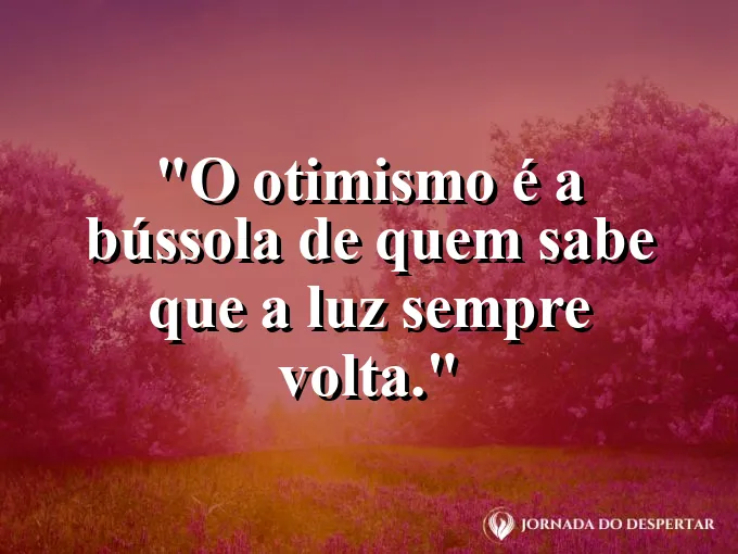 Bússola dourada brilhando intensamente sob a luz do sol.