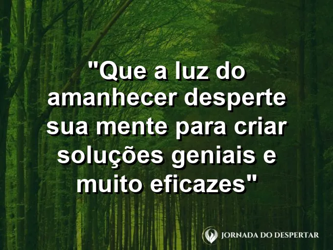 Imagem de um escritório moderno com luz solar entrando por uma grande janela de vidro limpa.