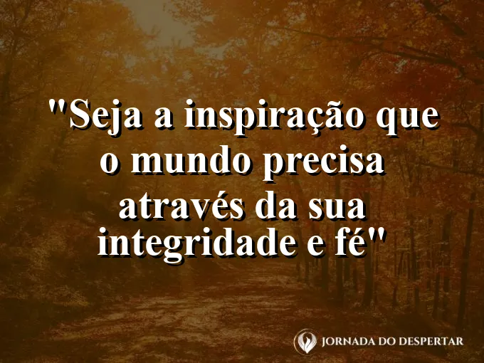 Farol iluminando o mar durante o amanhecer para guiar os barcos com segurança e muita paz agora.