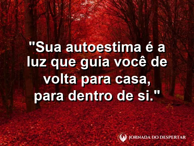 Uma porta de madeira aberta revelando um jardim interno ensolarado.