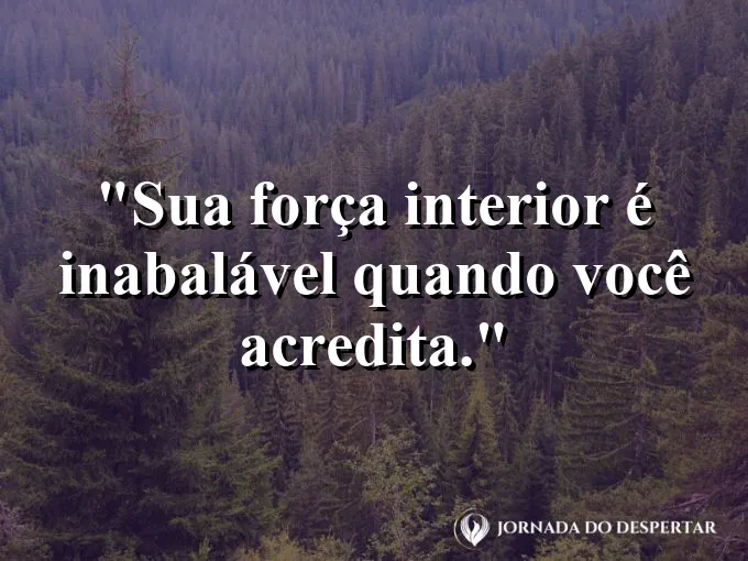 Um carvalho solitário no topo de uma colina enfrentando o vento.
