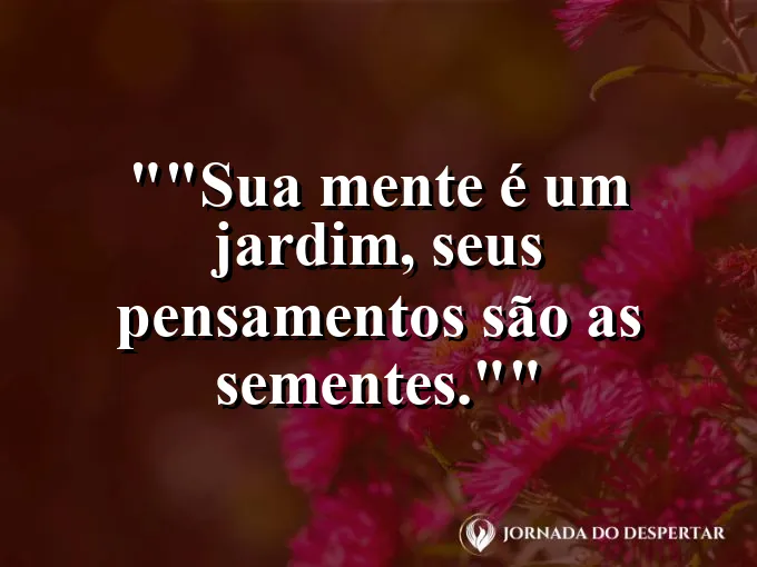Mãos delicadas plantando flores coloridas em um vaso.