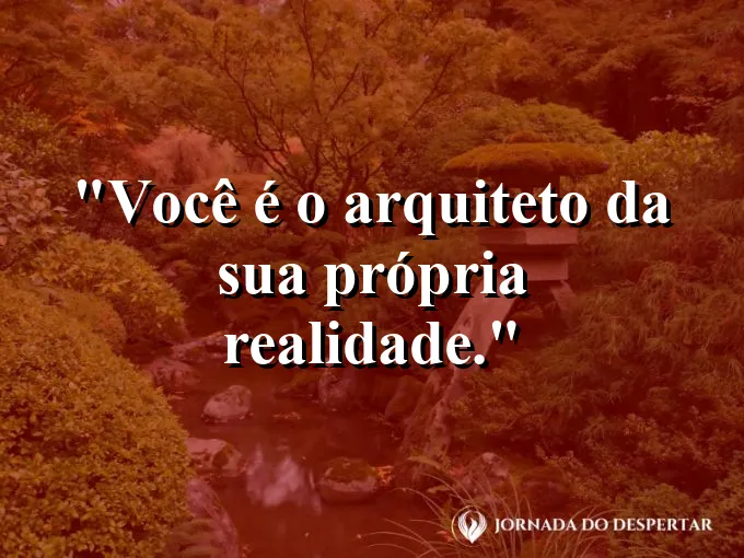Compasso e régua sobre uma planta baixa de arquitetura.